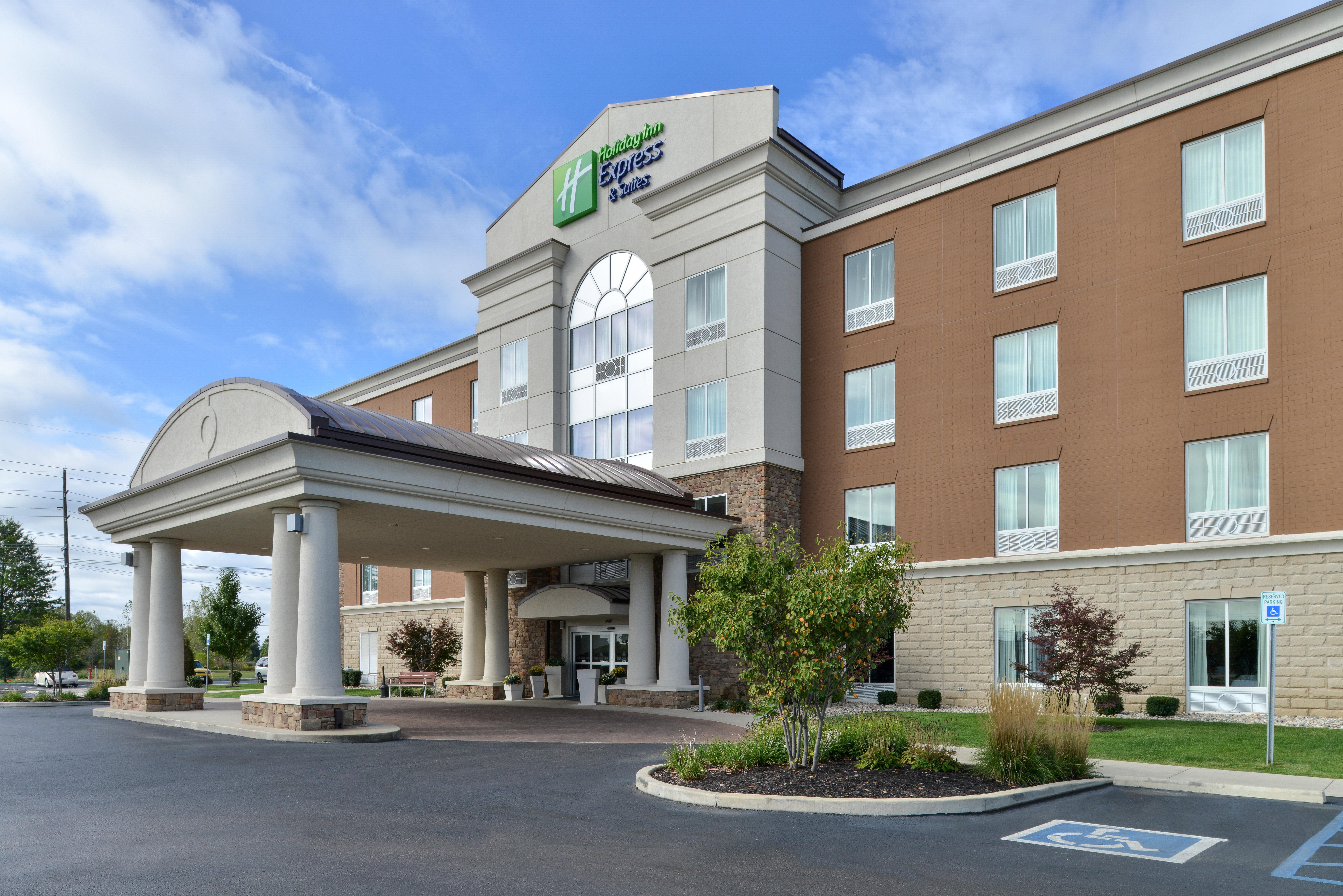 Holiday Inn Express Hotel & Suites Terre Haute By Ihg Εξωτερικό φωτογραφία