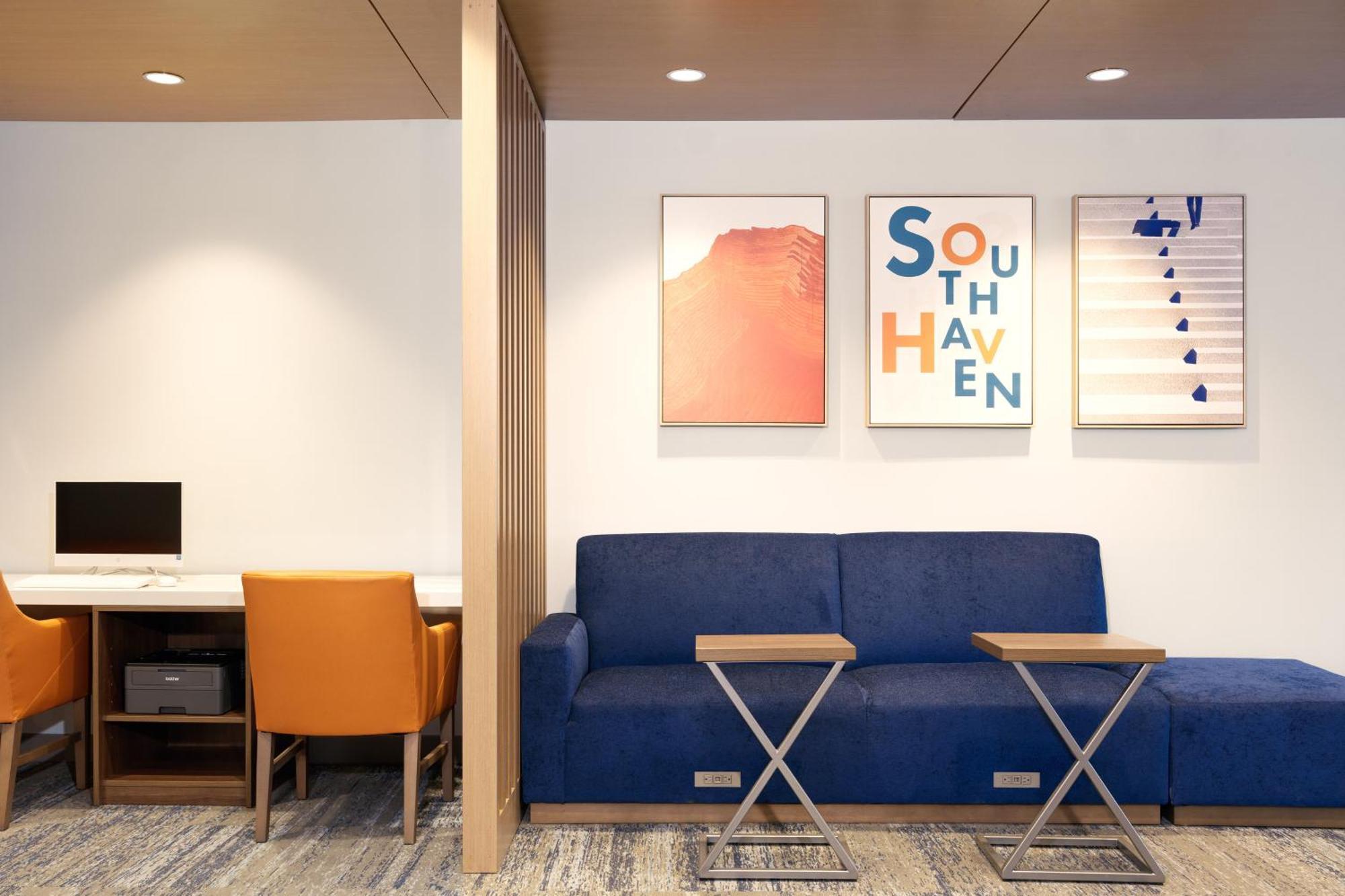 Holiday Inn Express Hotel & Suites Terre Haute By Ihg Εξωτερικό φωτογραφία