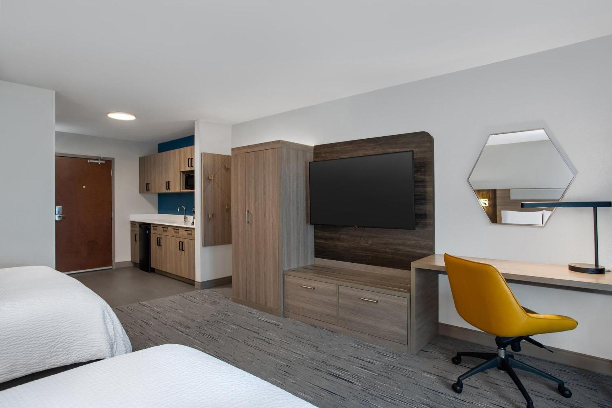 Holiday Inn Express Hotel & Suites Terre Haute By Ihg Εξωτερικό φωτογραφία