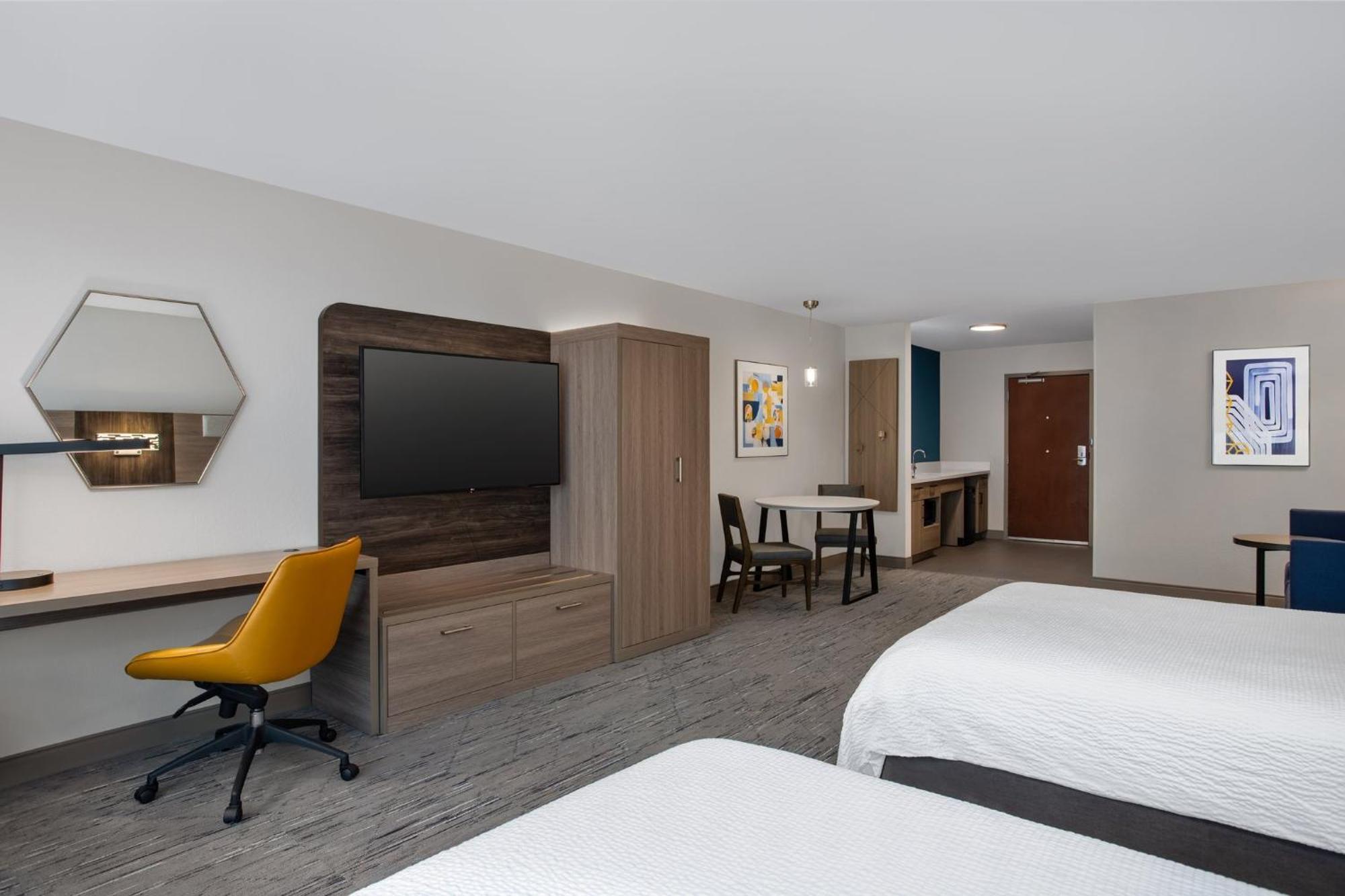 Holiday Inn Express Hotel & Suites Terre Haute By Ihg Εξωτερικό φωτογραφία