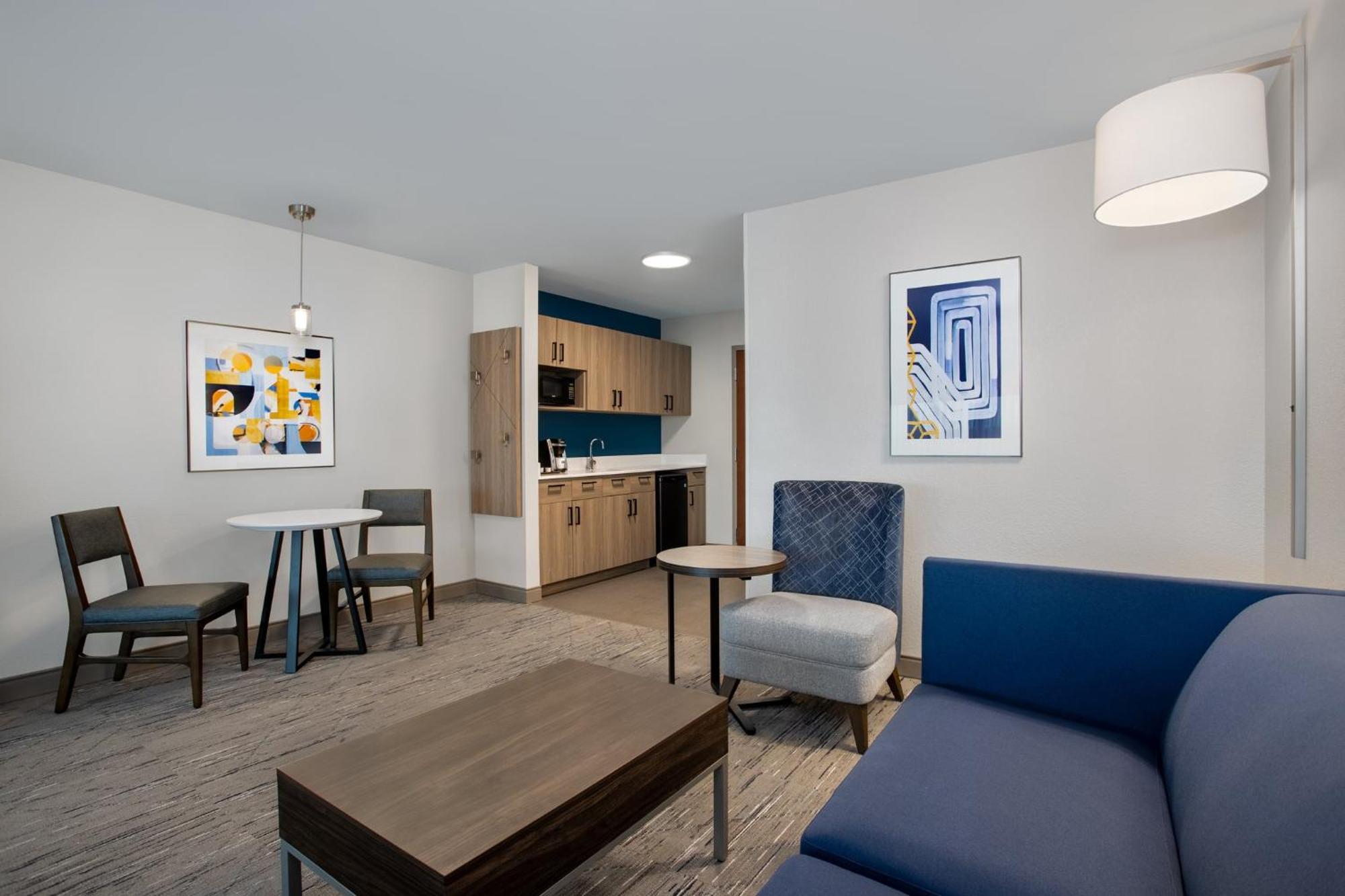 Holiday Inn Express Hotel & Suites Terre Haute By Ihg Εξωτερικό φωτογραφία