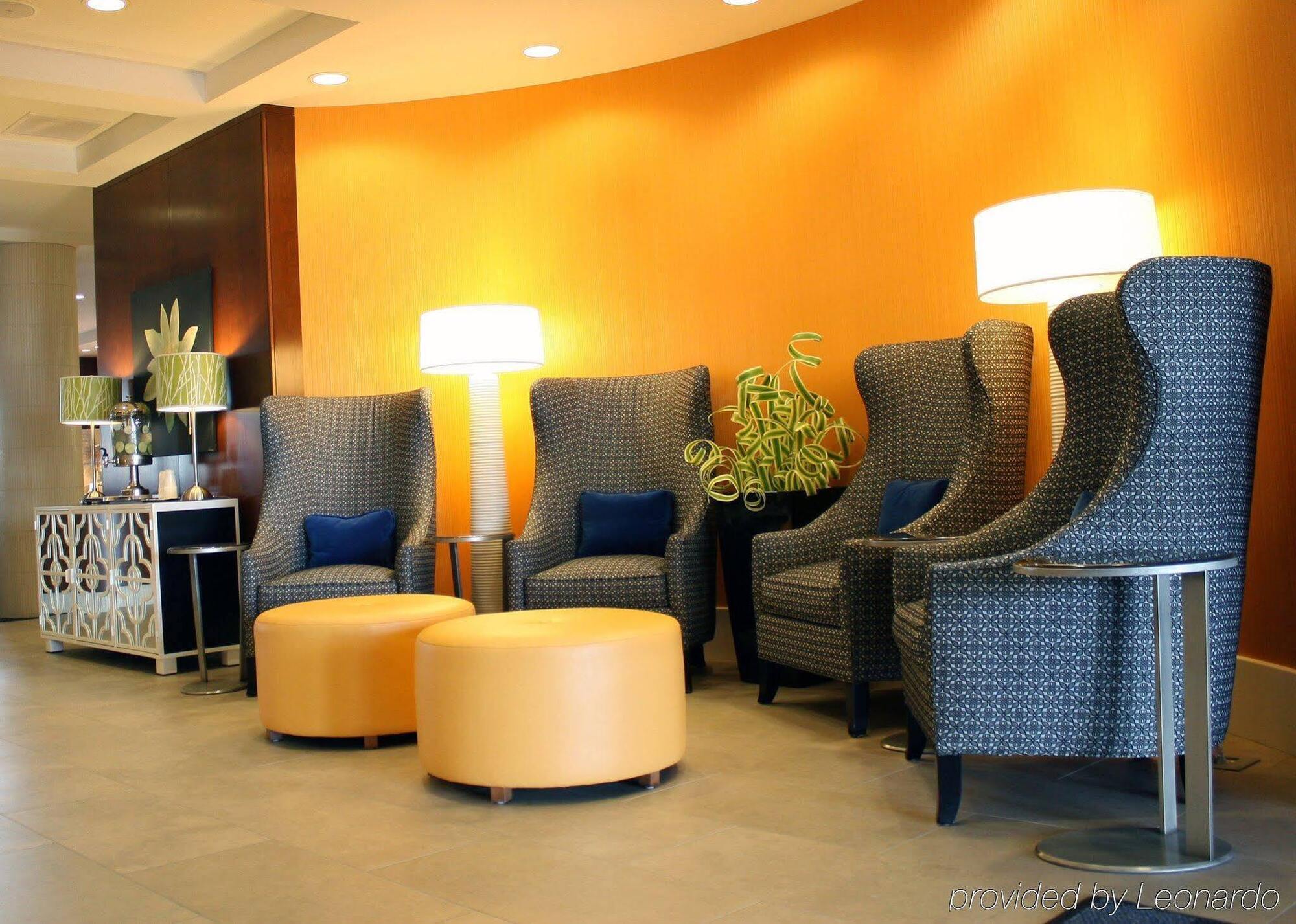 Holiday Inn Express Hotel & Suites Terre Haute By Ihg Εξωτερικό φωτογραφία