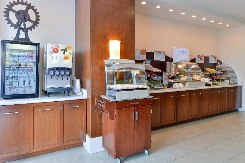 Holiday Inn Express Hotel & Suites Terre Haute By Ihg Εξωτερικό φωτογραφία